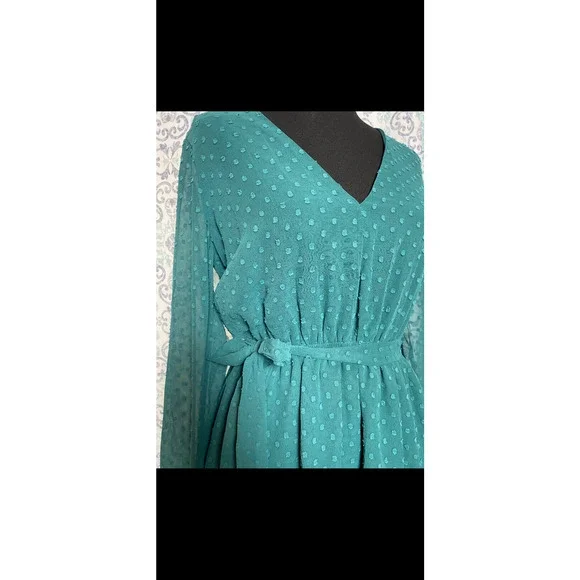 Pretty Little Things Womens‎ NWT Dress Size 6 - Picture 2 of 8